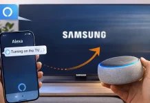 Min Samsung-TV slår seg ikke på med stemmekommandoer